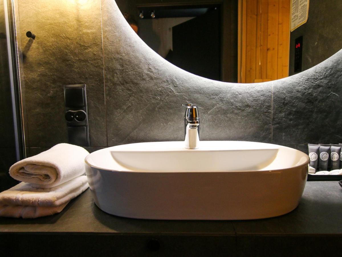 Projekt Swit - Domki Z Prywatna Jacuzzi I Sauna Живец Экстерьер фото